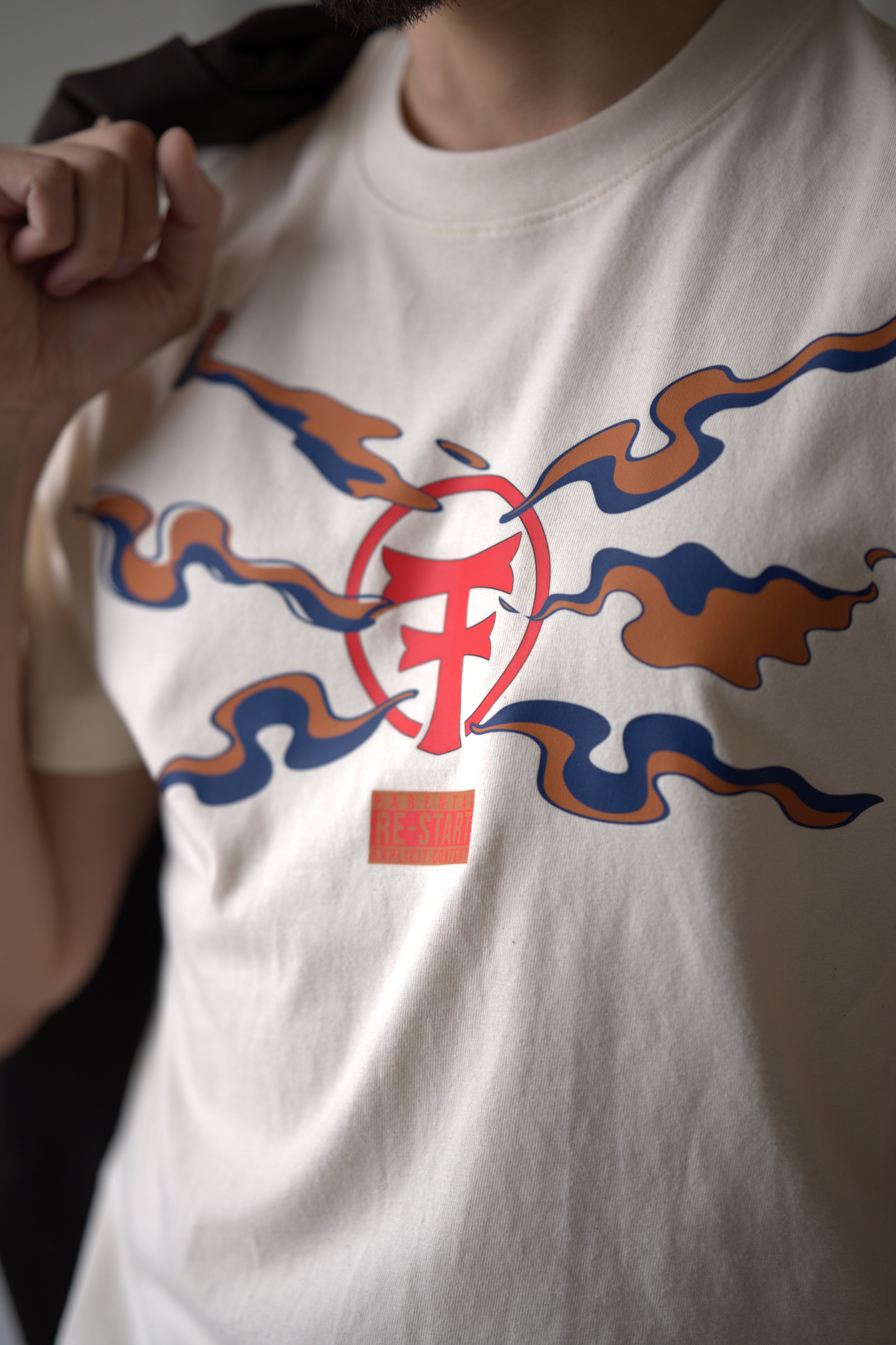 Logo in the clouds Tee Off-White