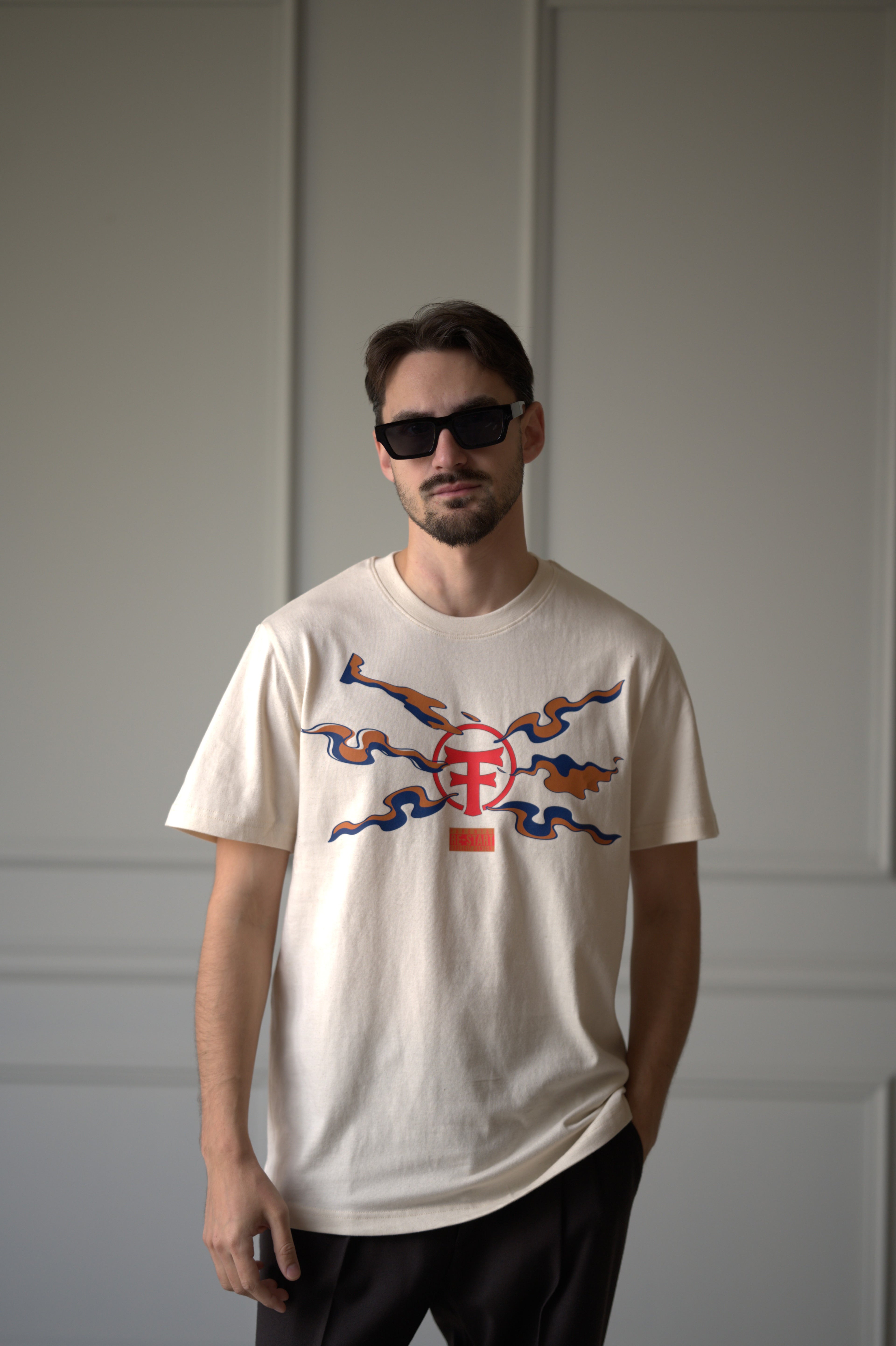 Logo in the clouds Tee Off-White