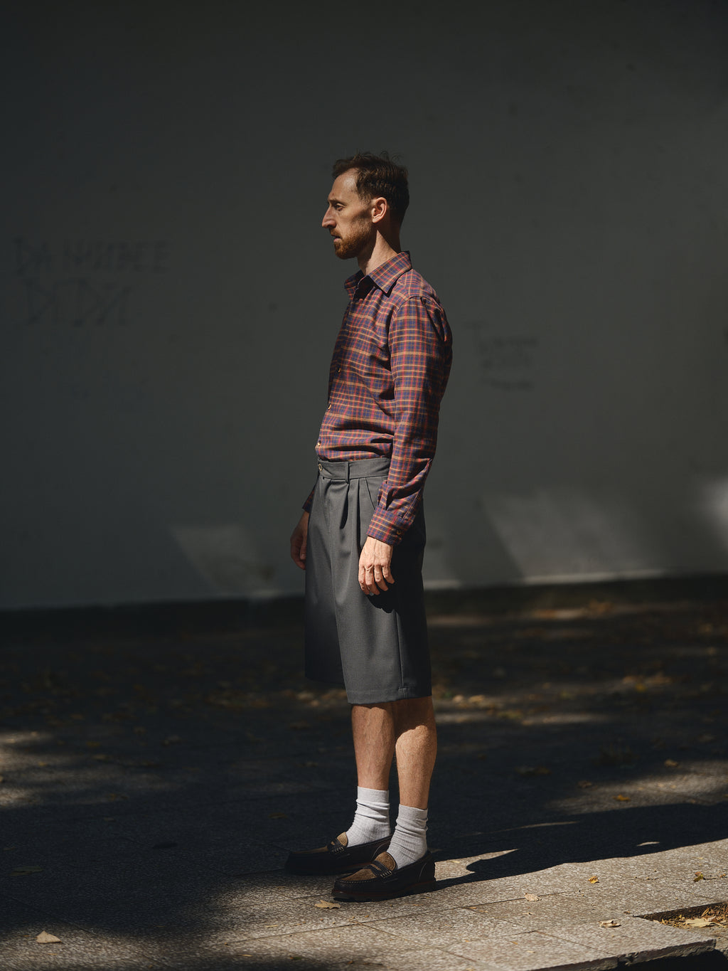 London Tailored Shorts in charcoal grey by TODÓR TRAME, image 4 of 4